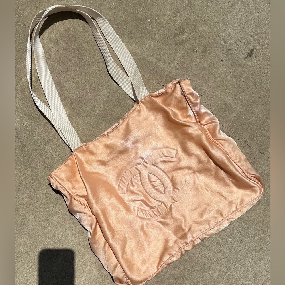 VINTAGE SILKY PEACH CHANEL TOTE BAG